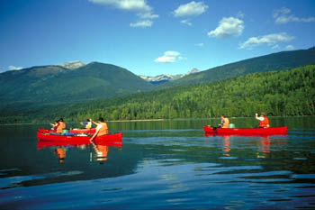 Canoeing Wells Gray